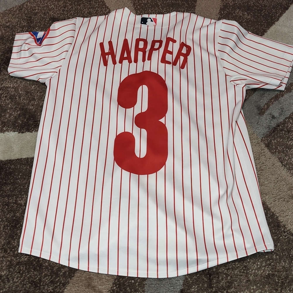 XL Phillies Striped Baseball Jersey - (No Name Brand) - Picture 2 of 6